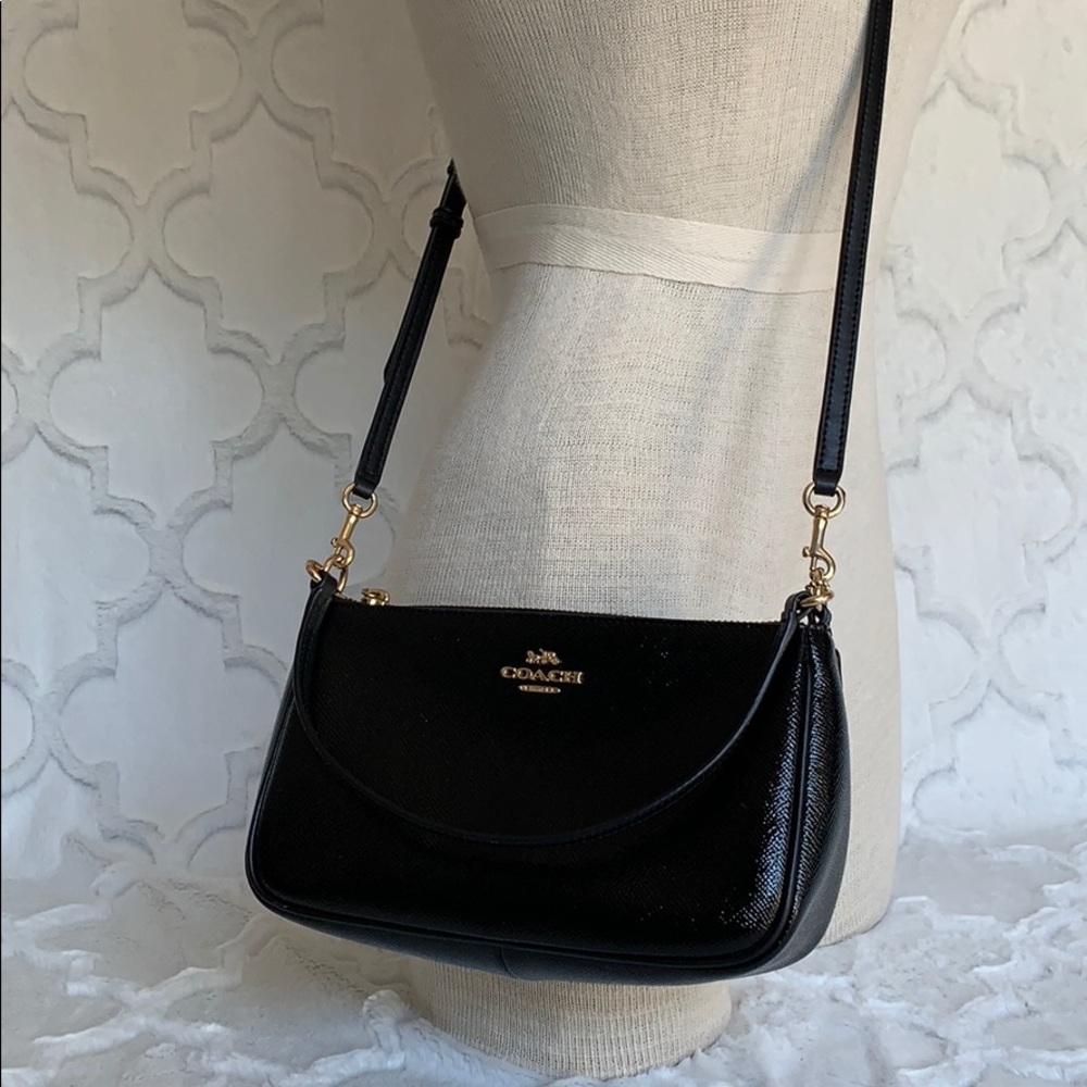Black Coach crossbody/shoulder bag